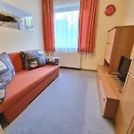 Juri & Hermann 1 Apartment
