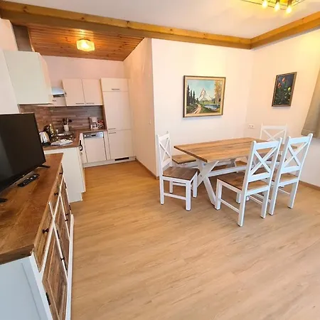 Juri & Hermann 1 Apartmán